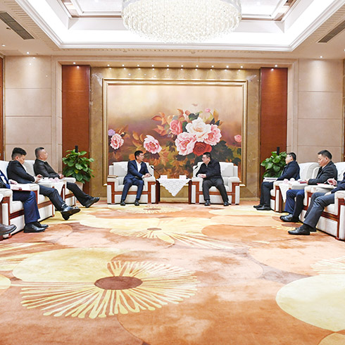 陳濱董事長(cháng)考察四川綿陽(yáng)通航產(chǎn)業(yè)